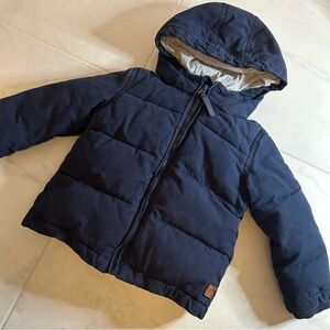 Country road Navy Blue Hooded Puffer Jacket. Grey inside. pockets Warm and cute!